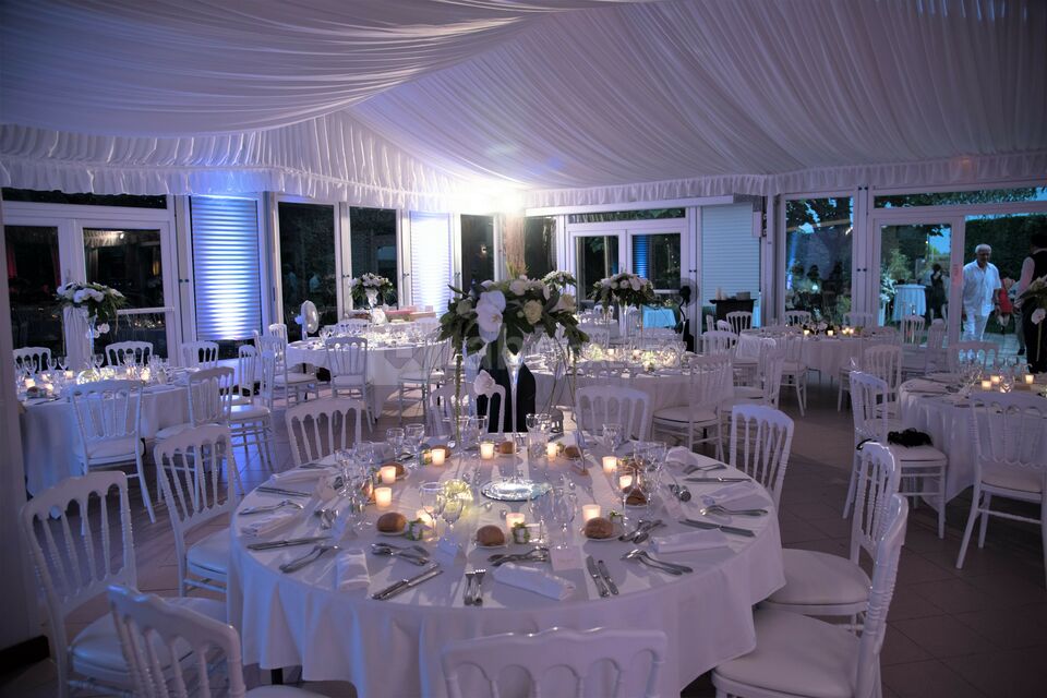 Mariage en salle de réception