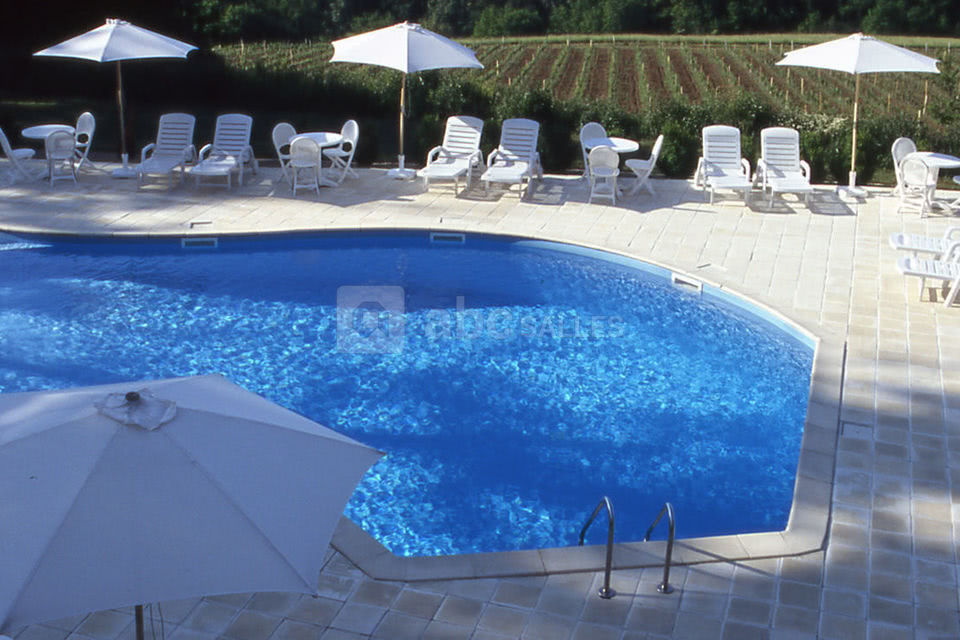 La piscine extérieure