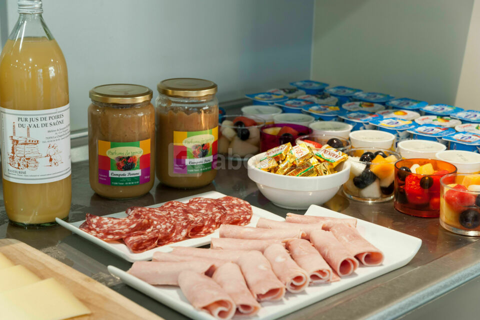 Petit déjeuner buffet