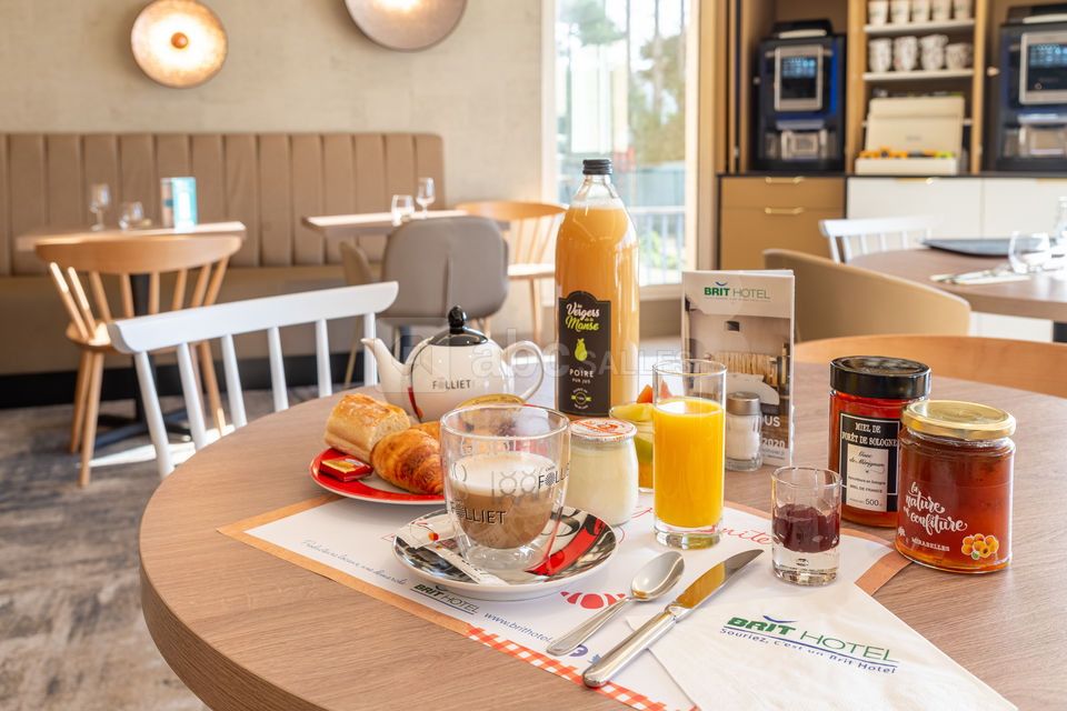 Petit déjeuner buffet