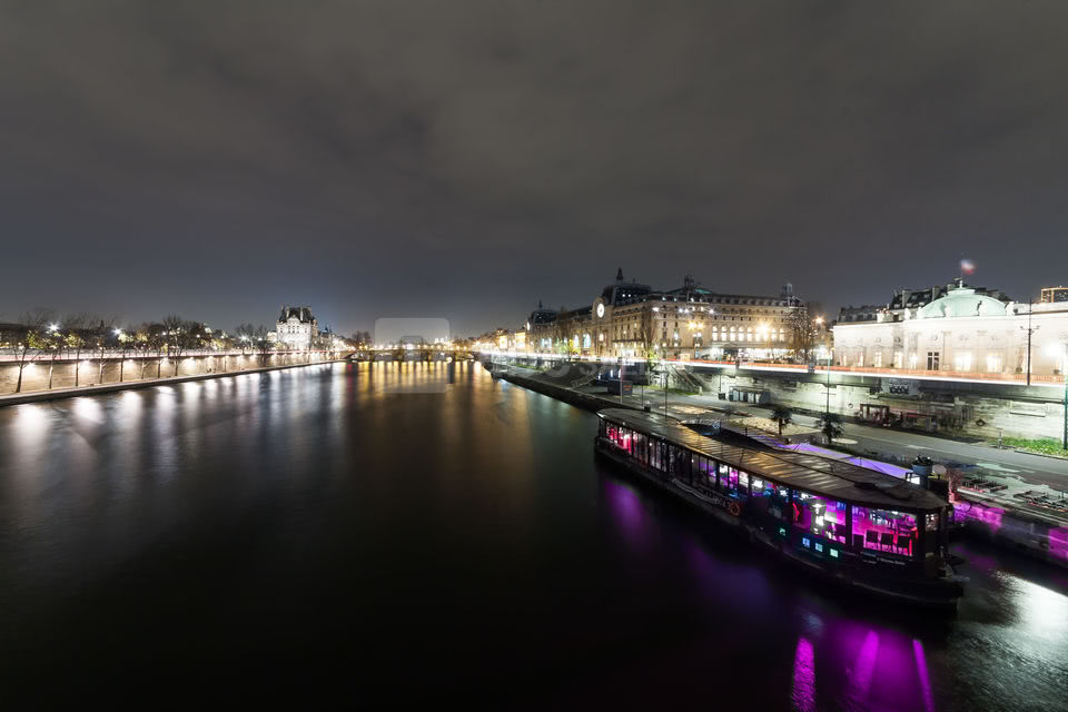 Péniche le Quai
