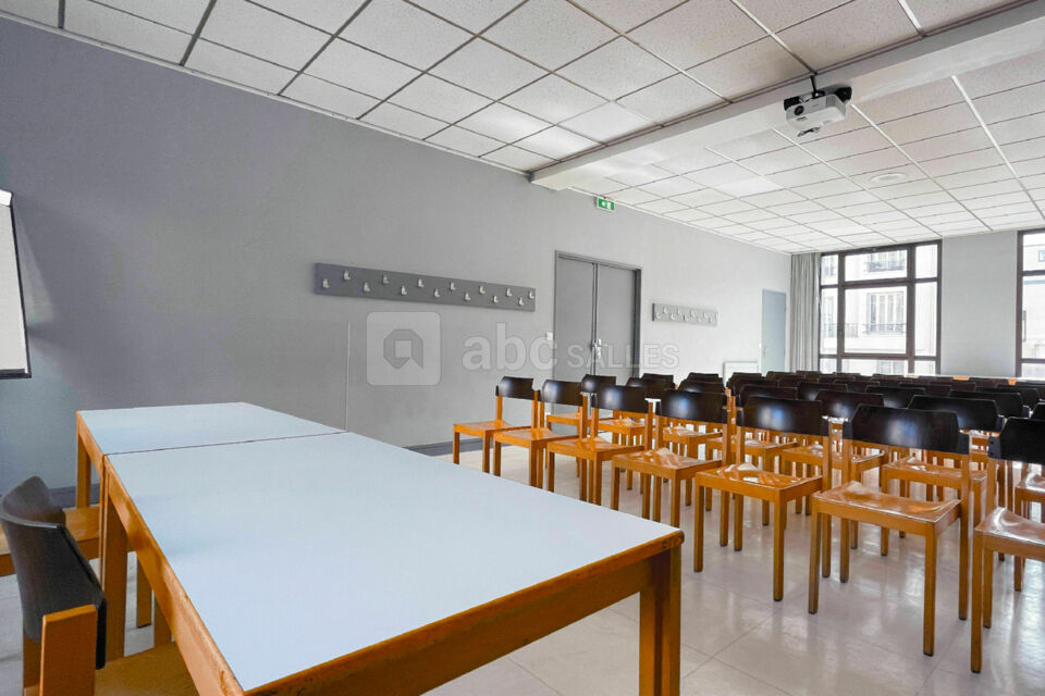 Salle 3-3 | Disposition Théâtre