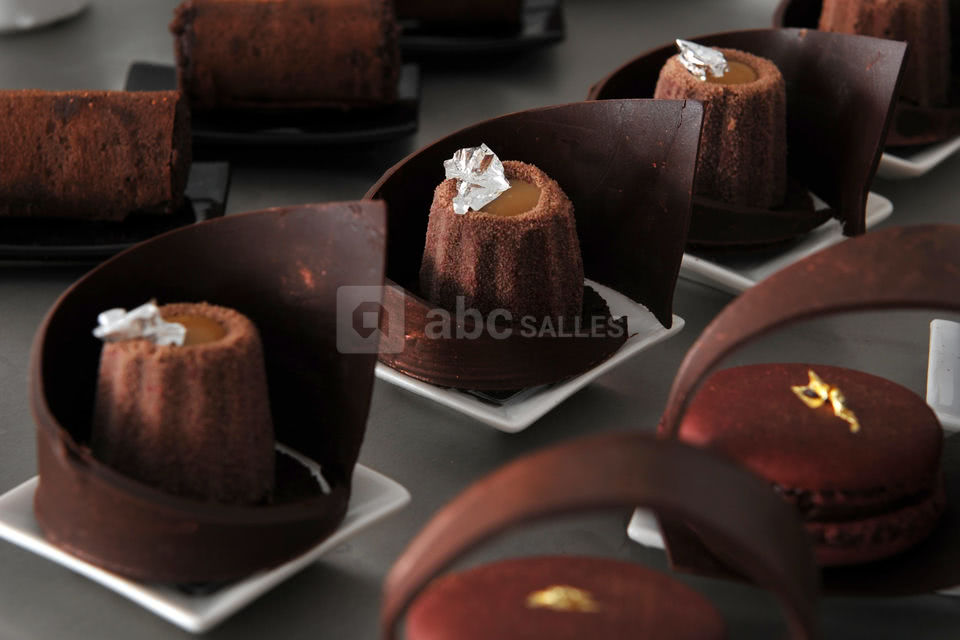 Chariot à pâtisseries