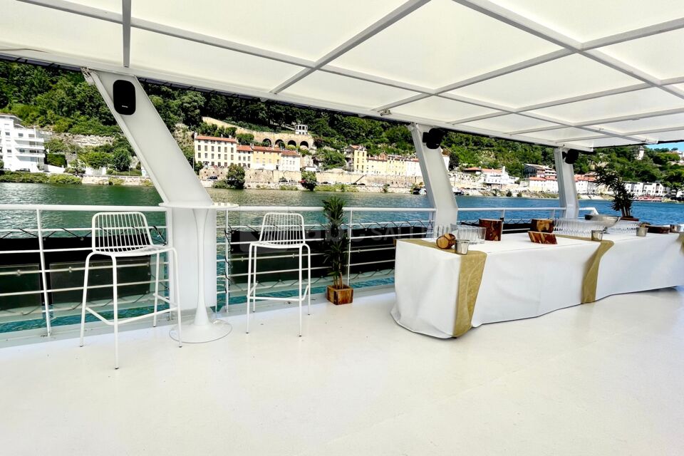 Espace extérieur du bateau Volupté