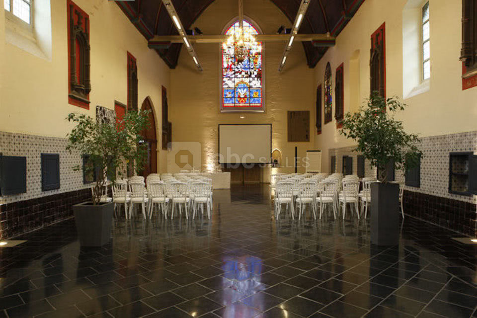 La salle des hospices en théatre