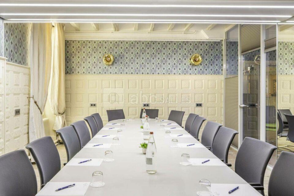 SALLE DE SEMINAIRE