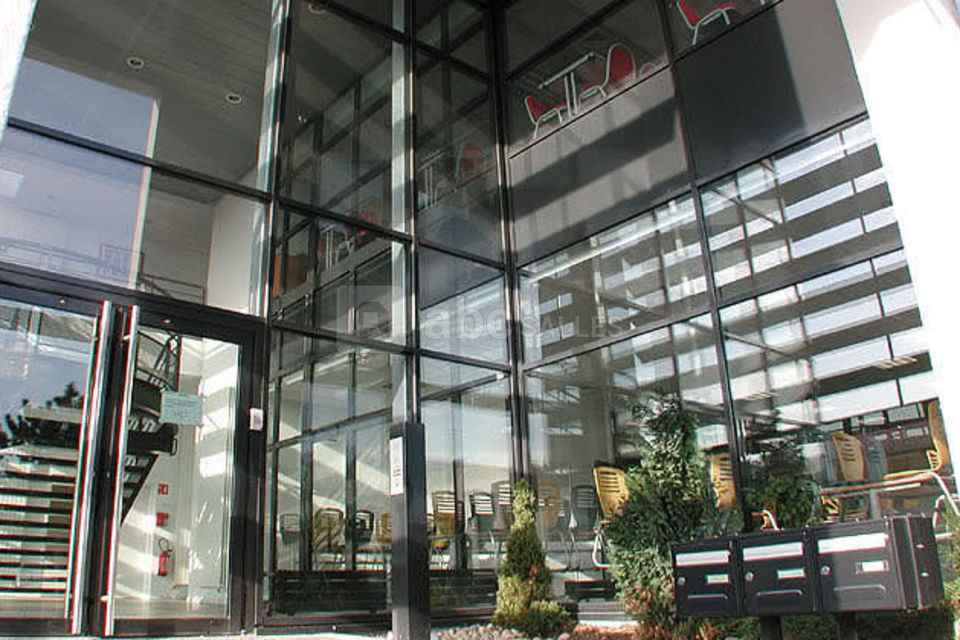 Espace Sarrazin