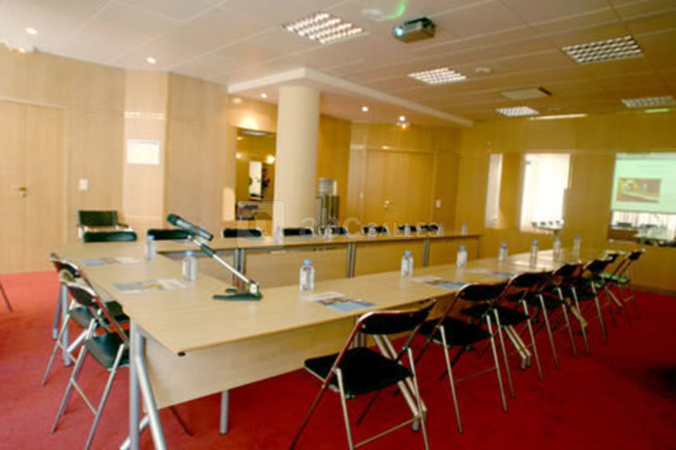 Le Salle Longchamps