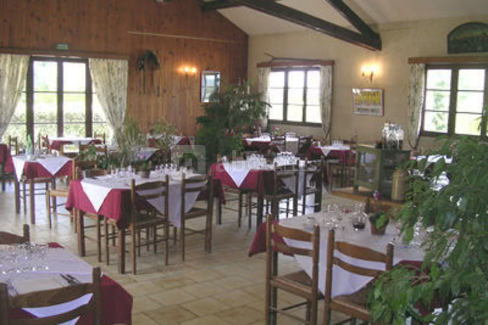 Restaurant La Mangeoire - ABC Salles