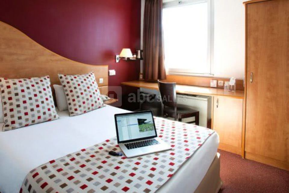 Inter-Hôtel Apolonia Bordeaux Lac