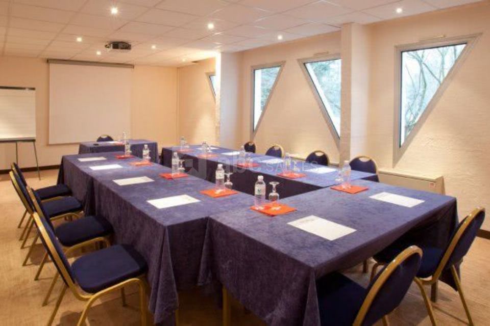 Inter-Hôtel Apolonia Bordeaux Lac