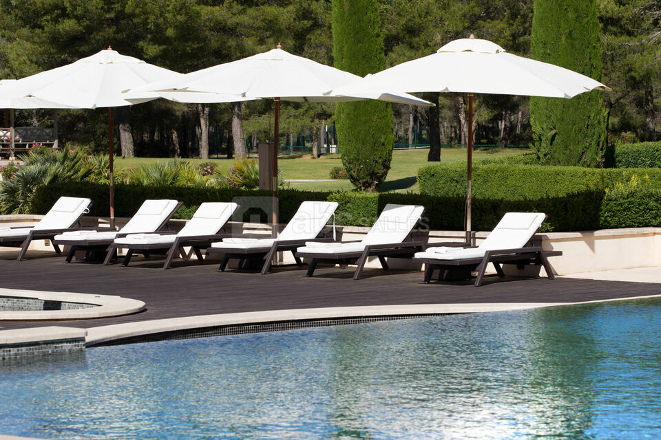 Piscine extérieure