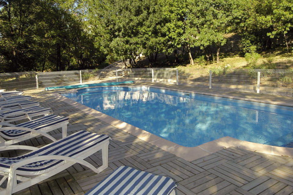 La piscine de la bastide