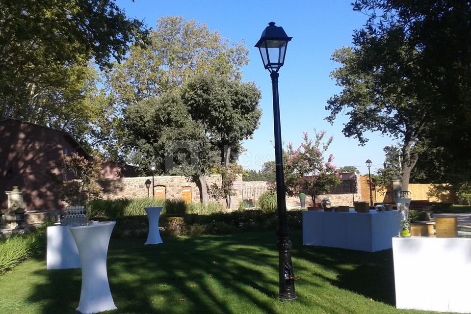 Cocktail dans les jardins
