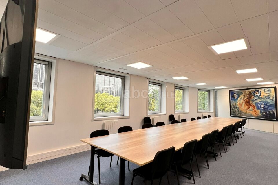 Salle 28 / 22 Pax / Configuration U
