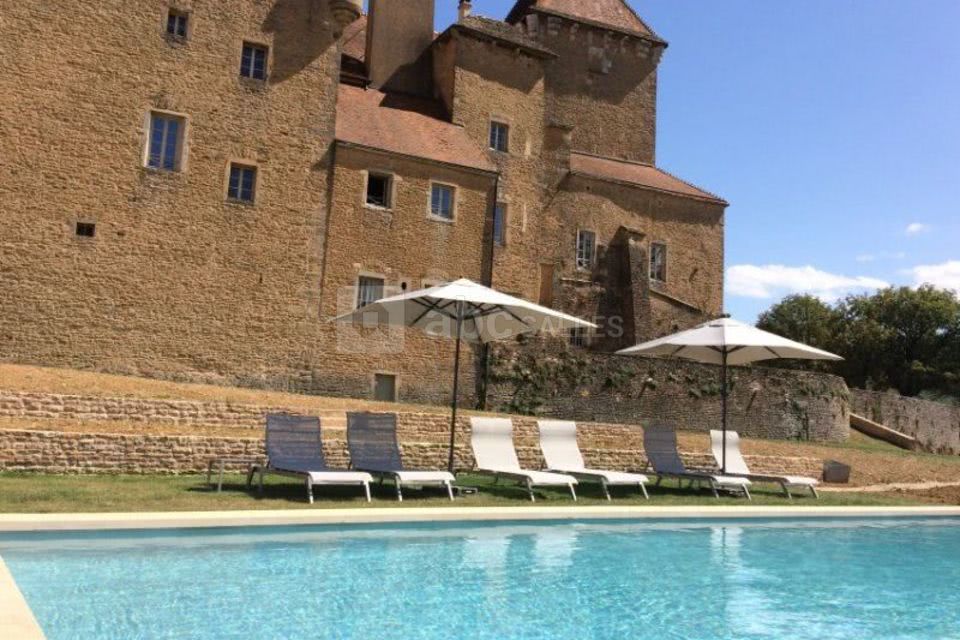 Château de Pierreclos