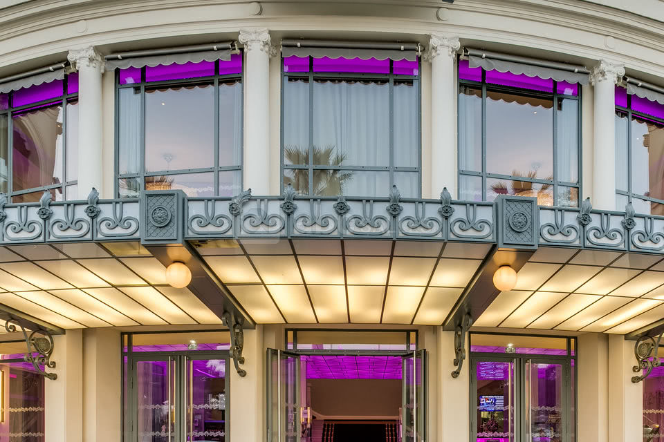 FACADE DU CASINO