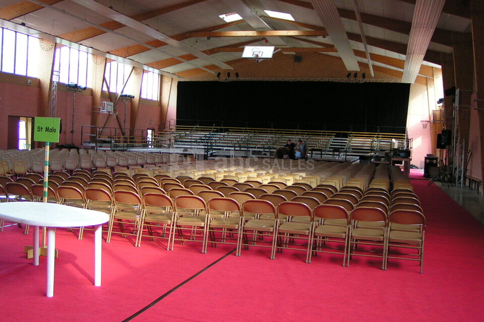 Concert 700 pers Salle de Sport