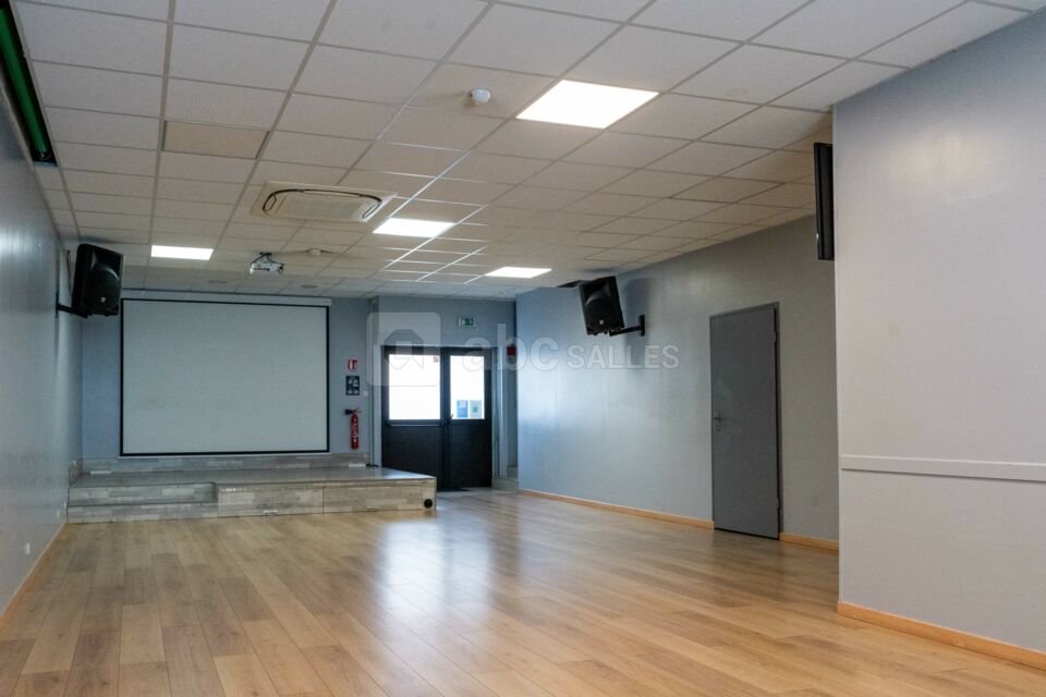 Vue arrière - Salle Riviera