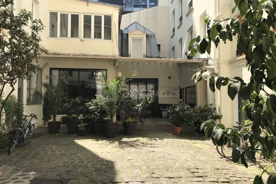 Cour Espace Saint Antoine