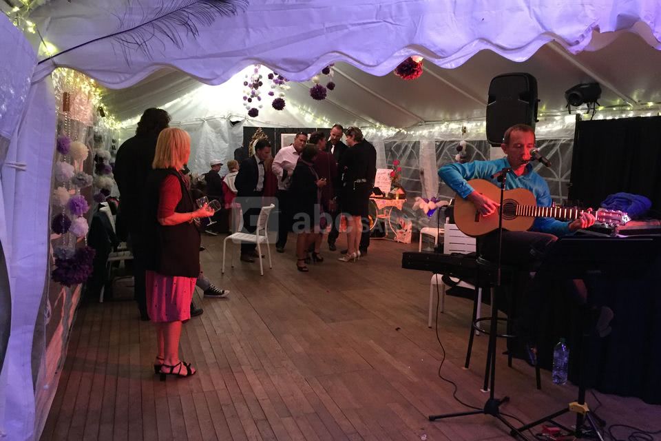 Cocktail sous le chapiteau