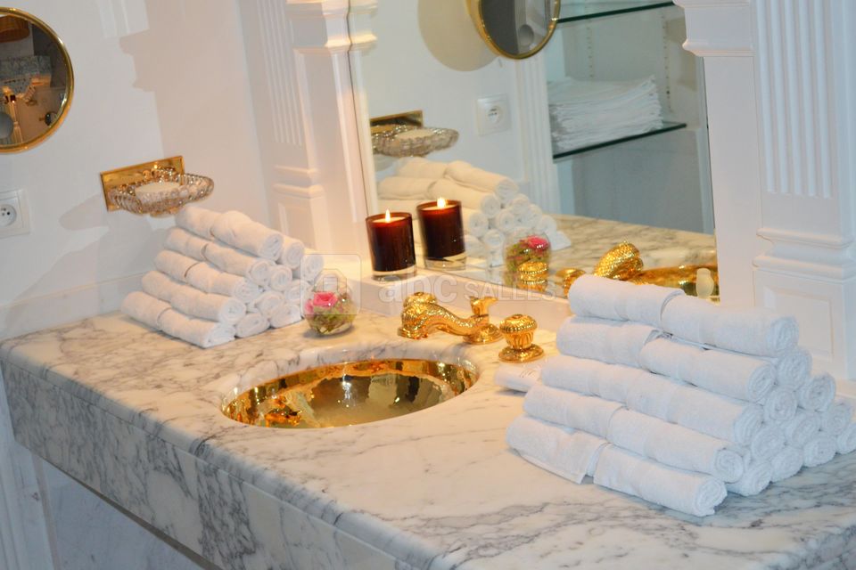 White House Cannes - Luxury Villa Rental