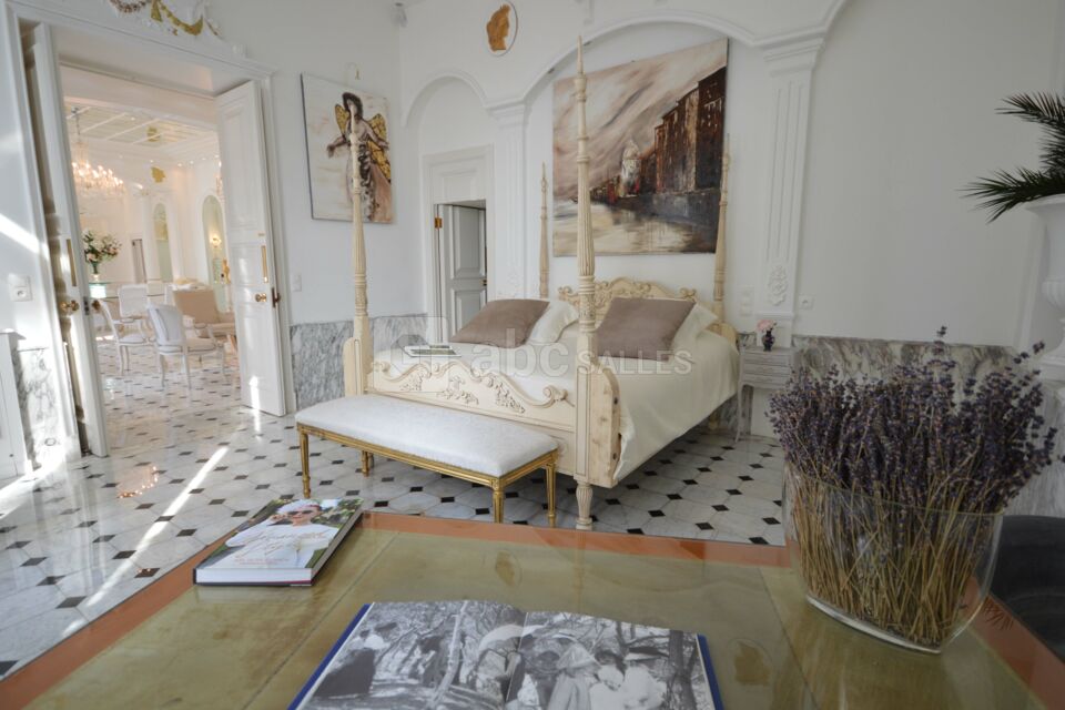 White House Cannes - Luxury Villa Rental