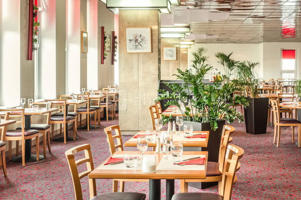 Hôtel Ibis Paris Porte de Bercy
