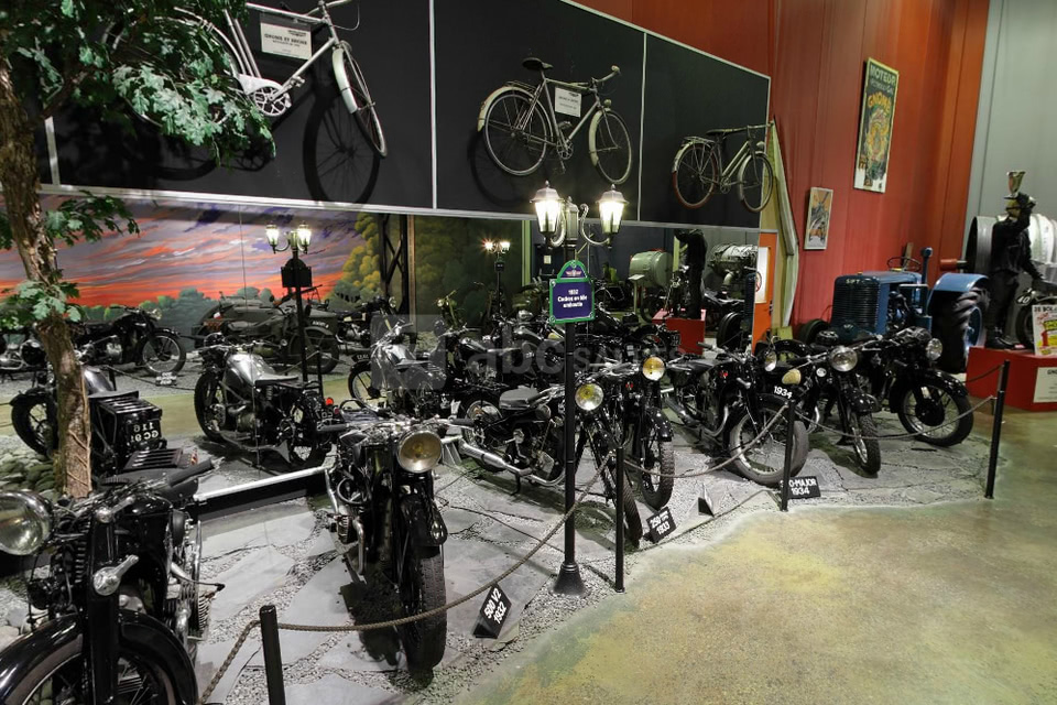 Musée Aéronautique et Spatial Safran