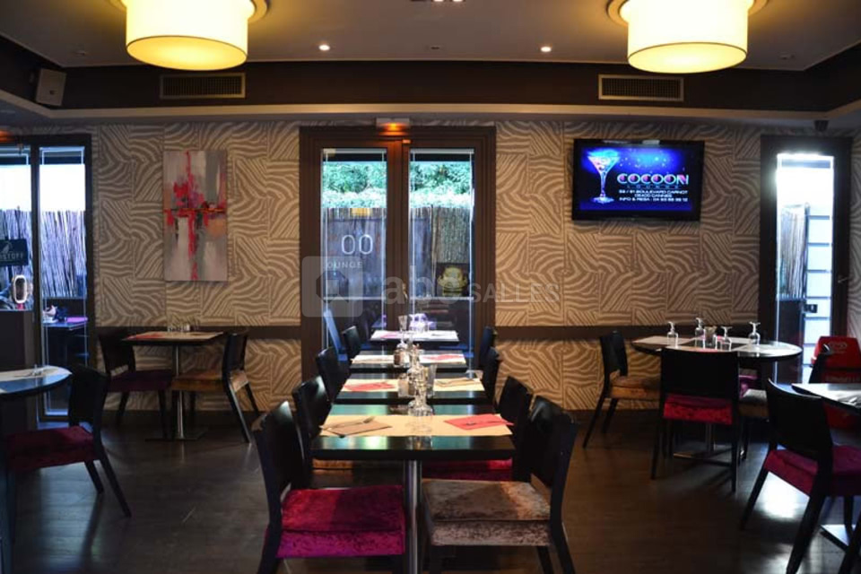 Cocoon Café