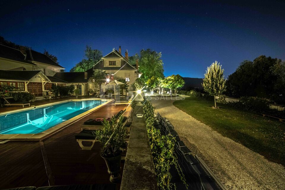 Piscine et jardins