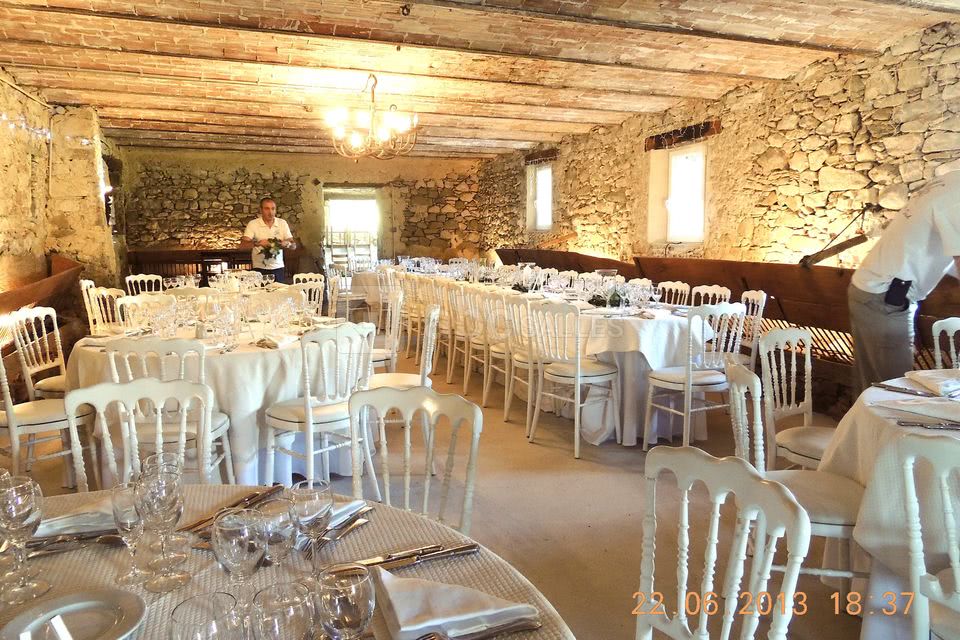 Salles dans les granges