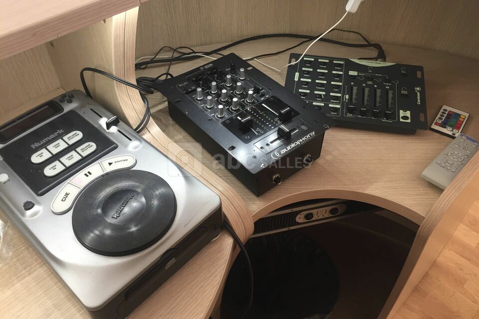 Equipement sonorisation et lumières