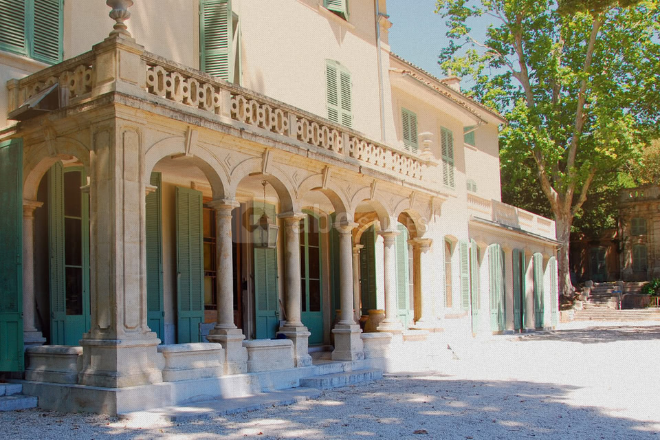 Façade Bastide de Toursainte