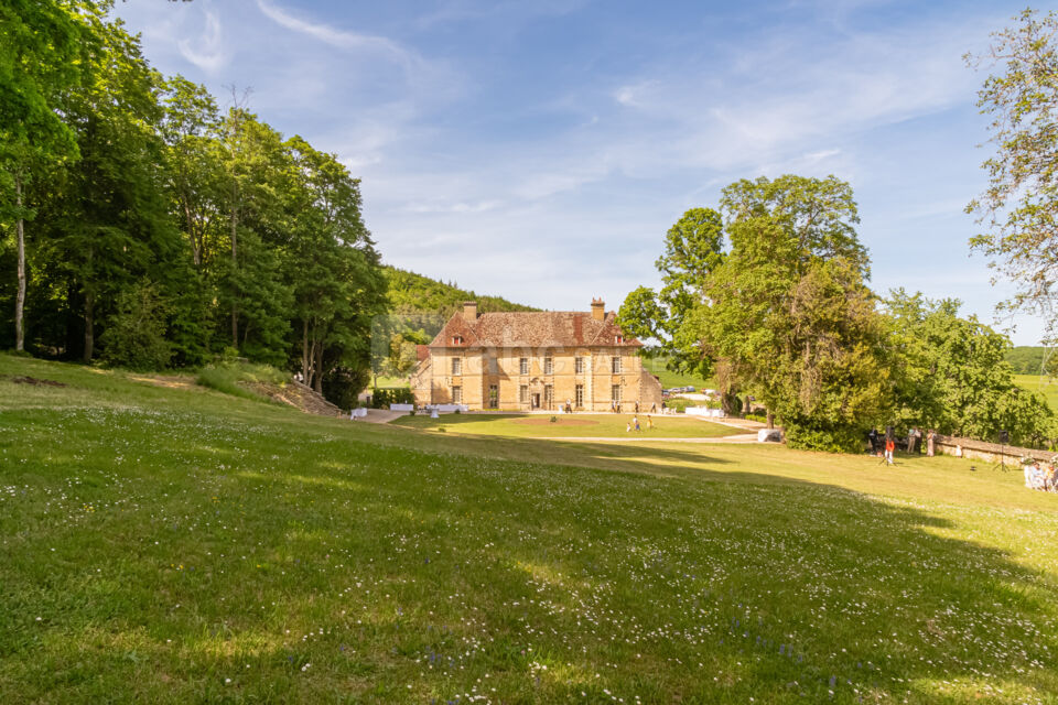 Château d'Entre-Deux-Monts