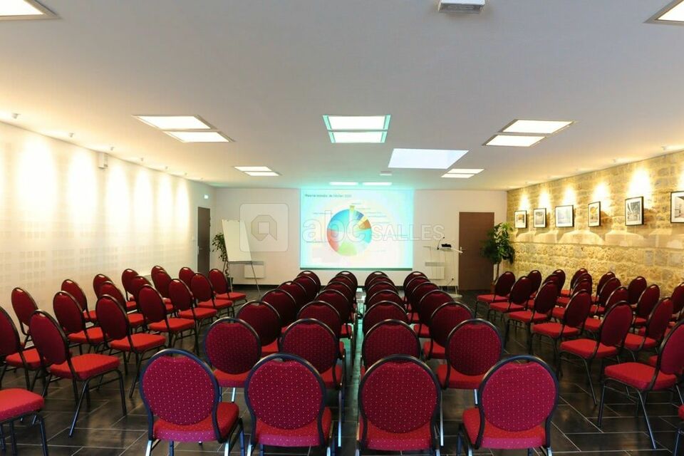 Salle des séminaires : réunion de travail
