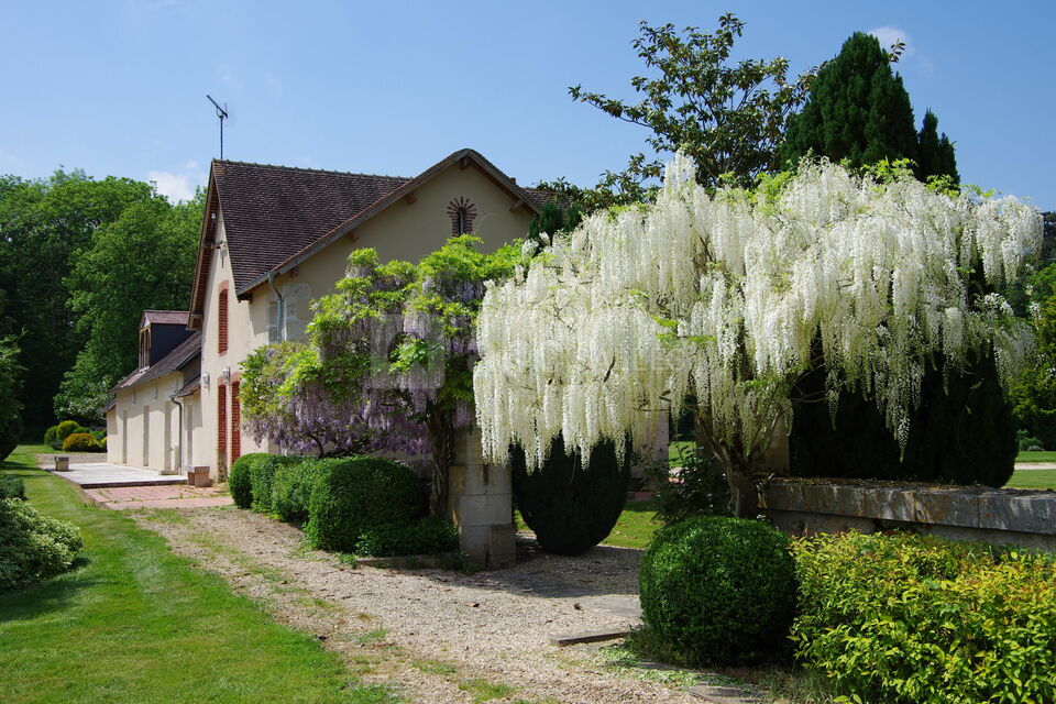Château de Courcelles Le Roy