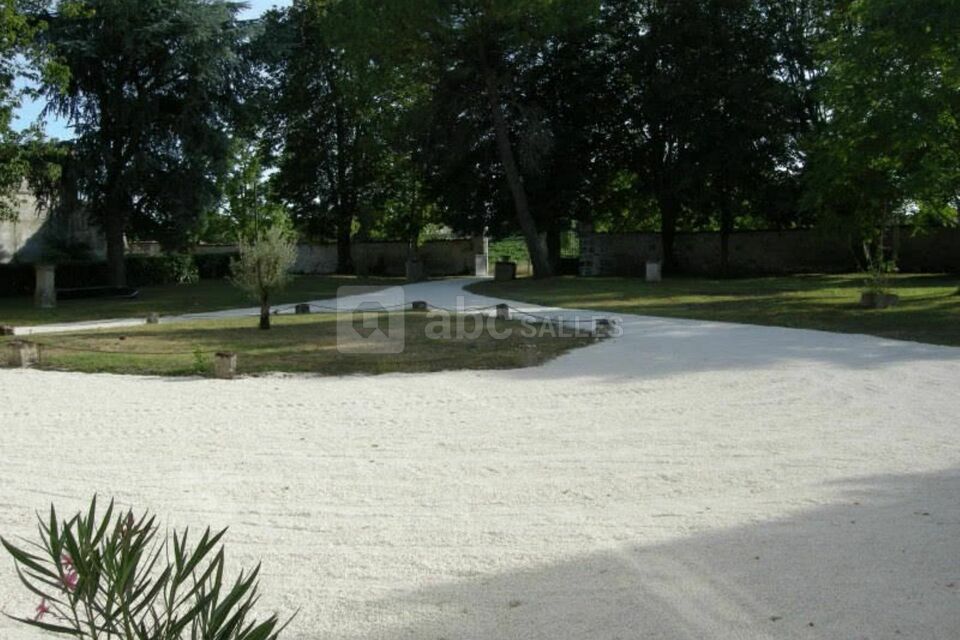 Vue de l'extérieur