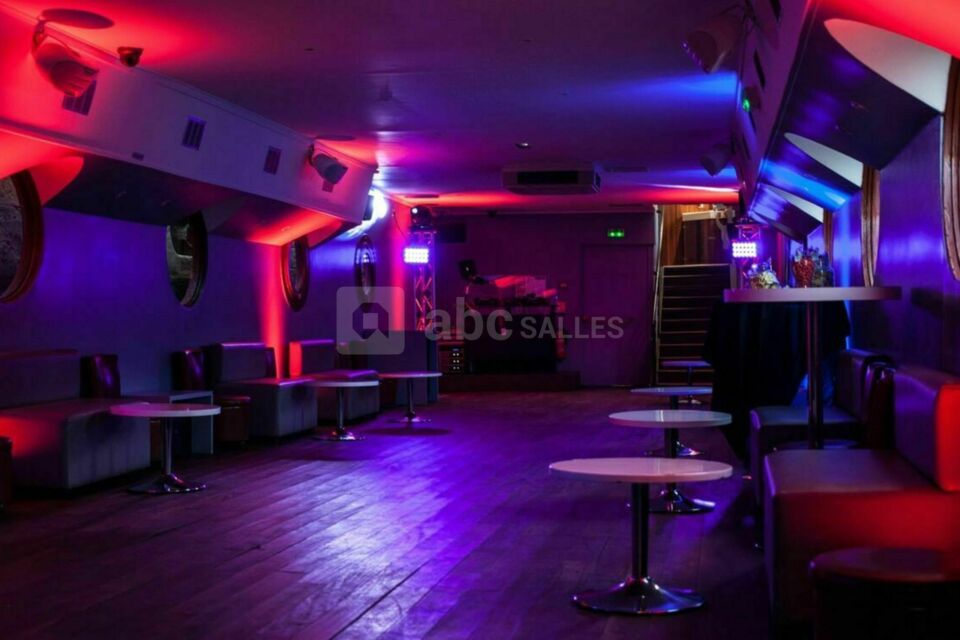 La Péniche de Notre Dame de Paris