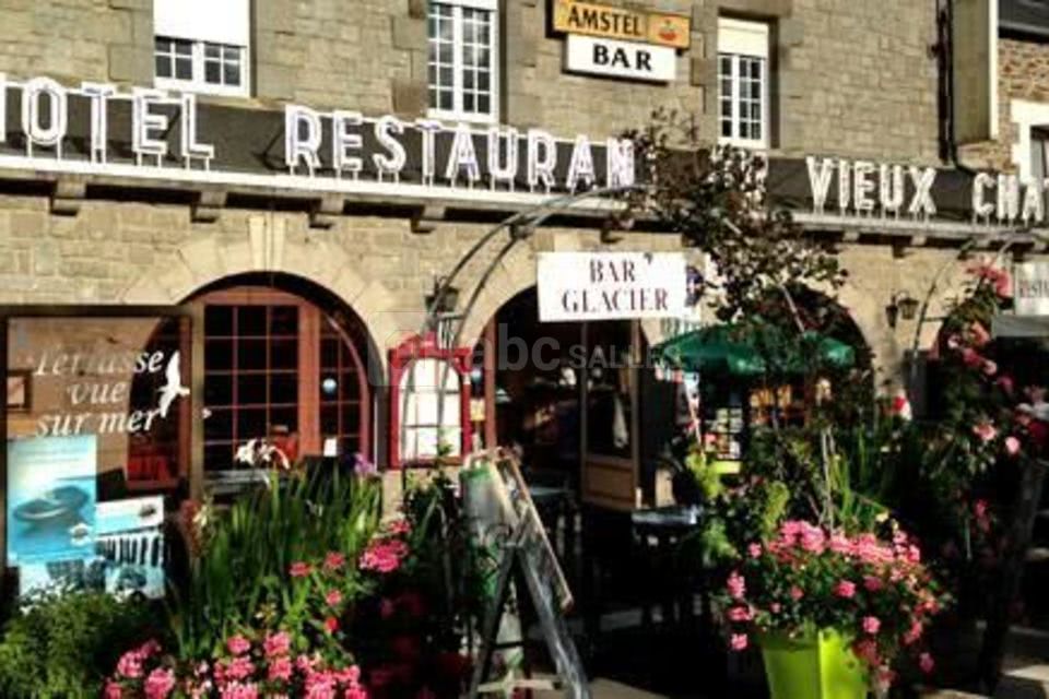 Hôtel Restaurant Le Vieux Château