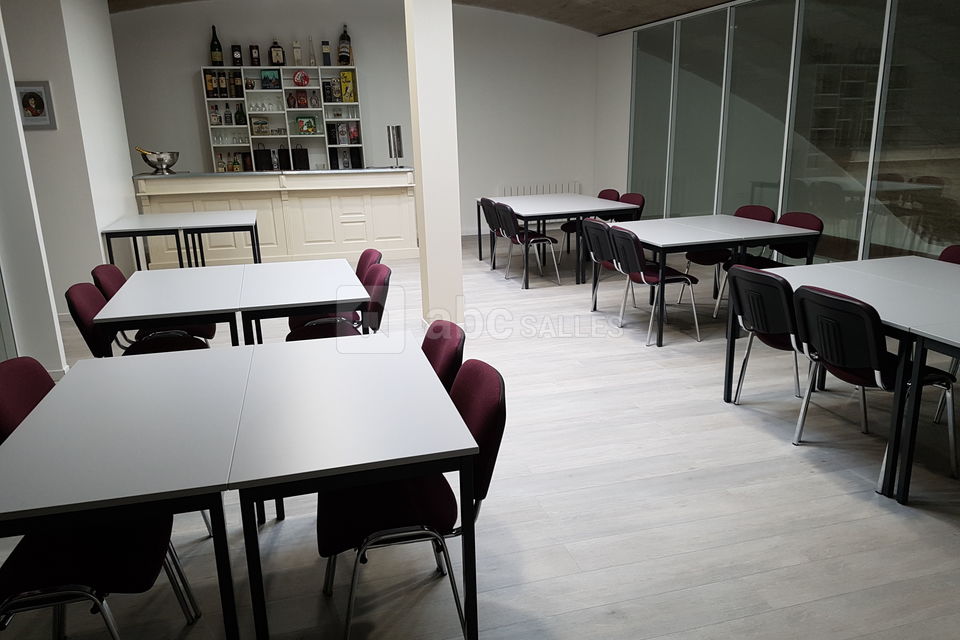 Salle Jérôme Bonaparte jusqu'à 50 pers