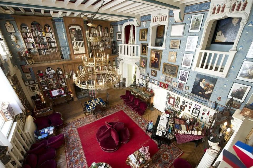 Le grand salon du palais romantique à paris