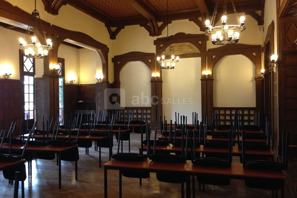 Salle magistrale