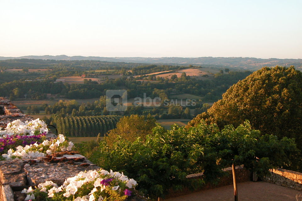 Vue du haut de la cour intérieure