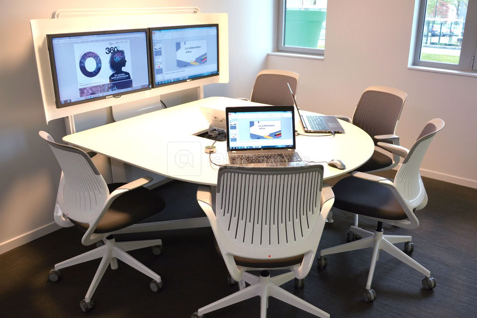 Workhub