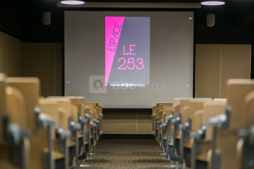 Amphithéâtre Le 253