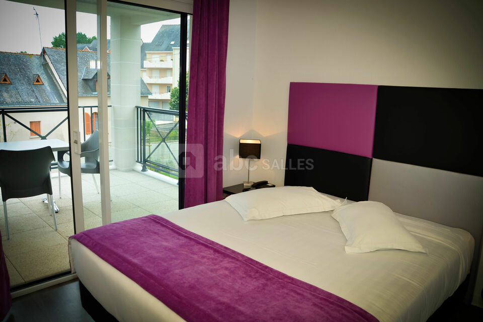 Adonis la Baule