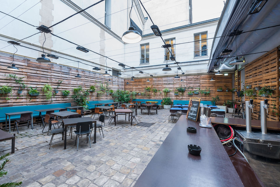 Le Café Cache