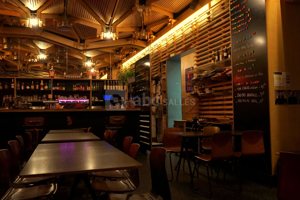Le Café Cache