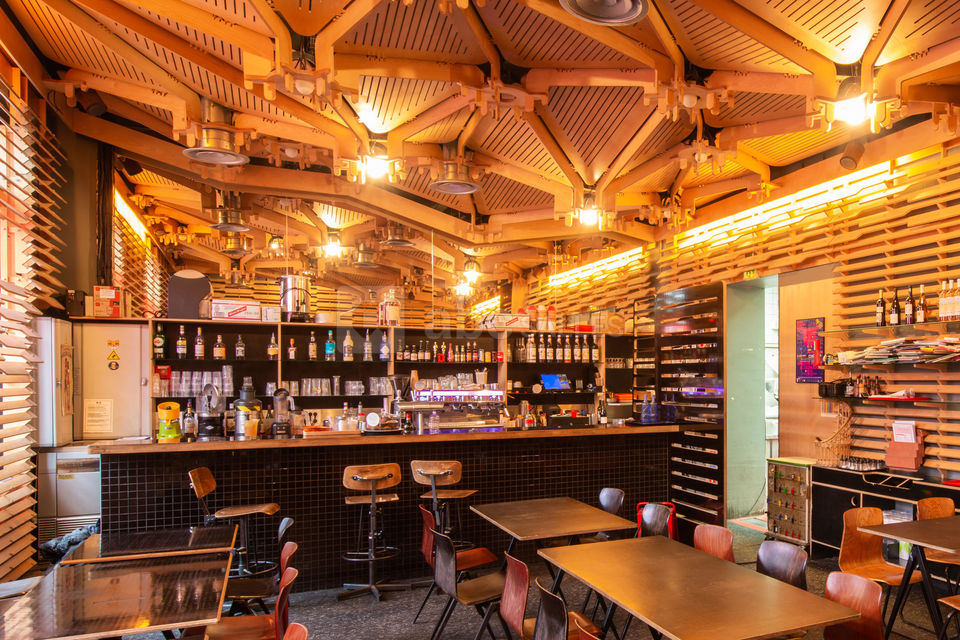 Le Café Cache
